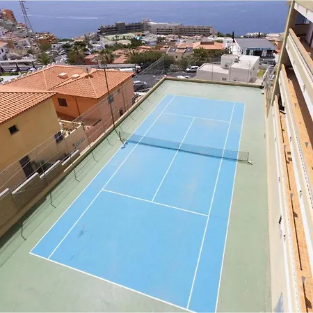Live Decre Con Piscina 아파트